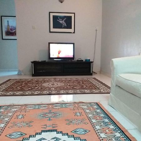 Assalam Homestay Seri Iskandar Exterior foto