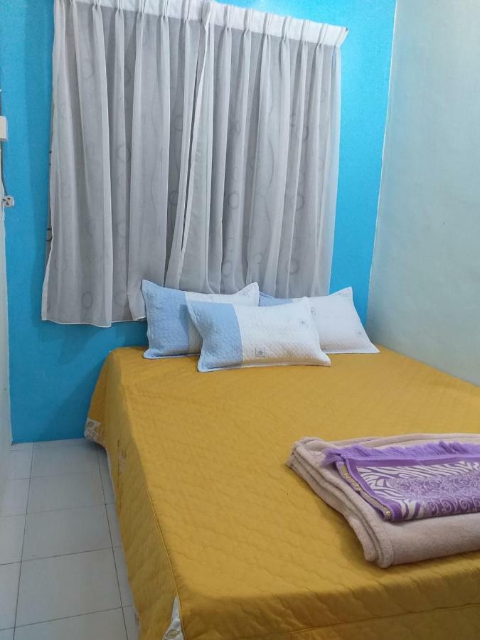 Assalam Homestay Seri Iskandar Exterior foto